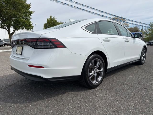 Used 2024 Honda Accord EX image 4