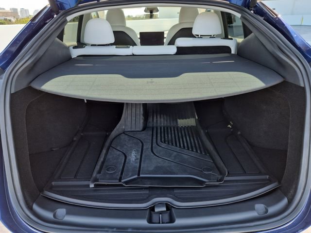 Used 2024 Tesla Model Y Long Range image 12