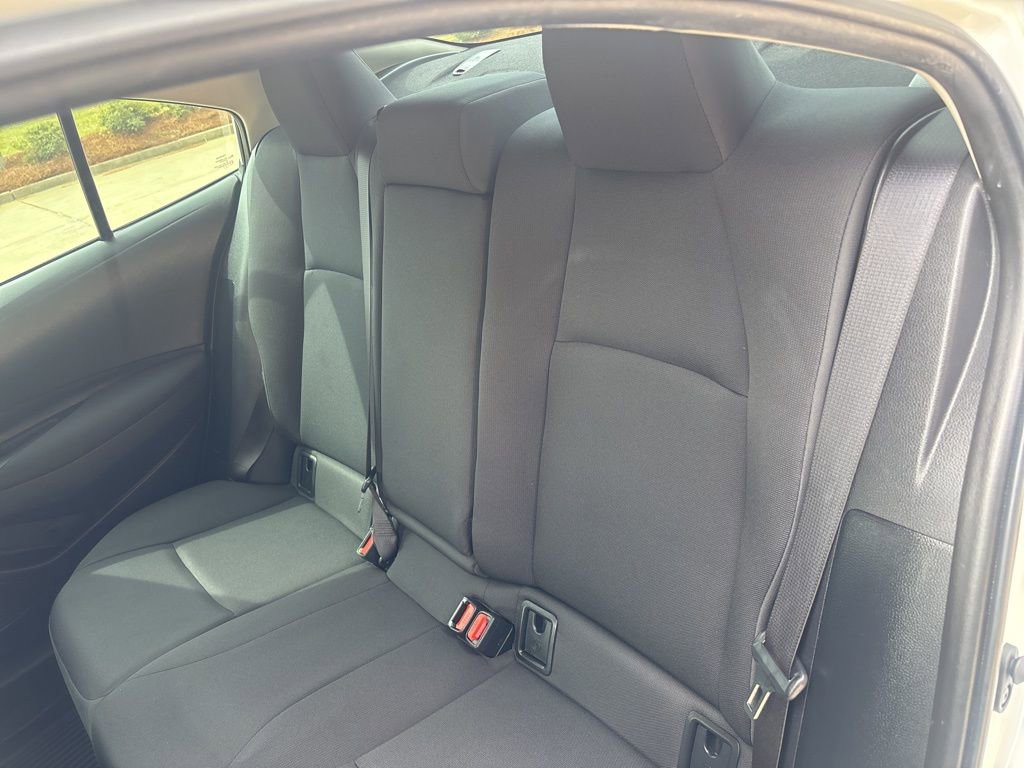 Used 2022 Toyota Corolla LE image 34