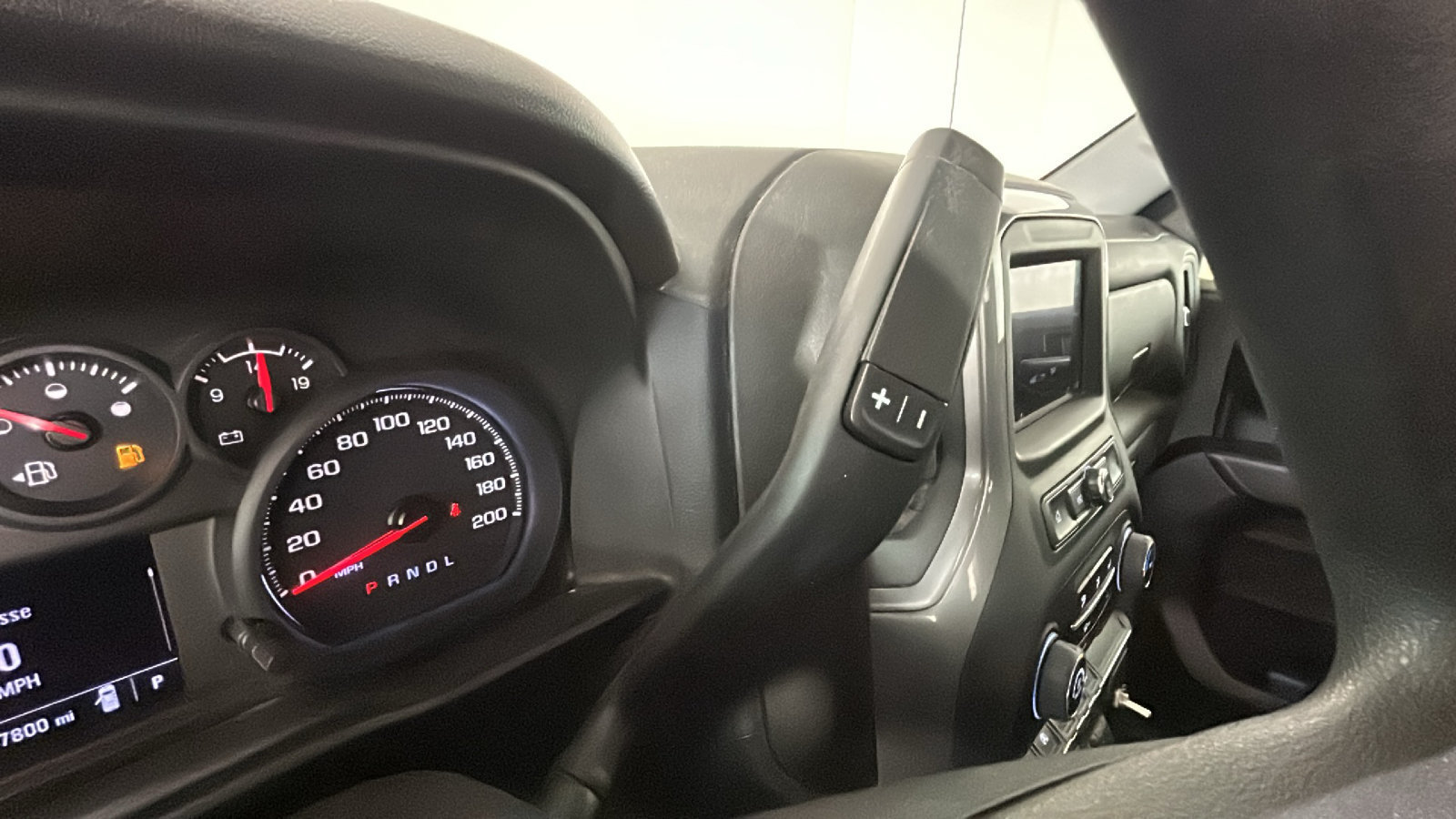 Used 2022 Chevrolet Silverado 1500 W/T w/ Trailering Package AWD/4WD image 23