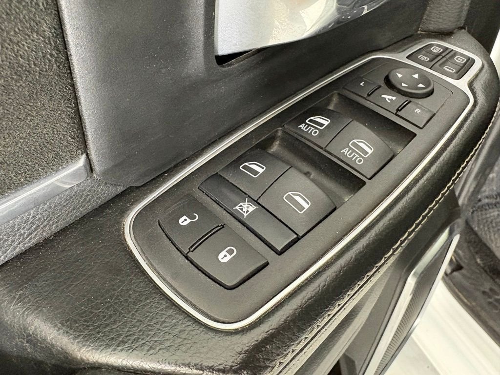 Used 2024 RAM 2500 Laramie w/ Safety Group AWD/4WD image 19