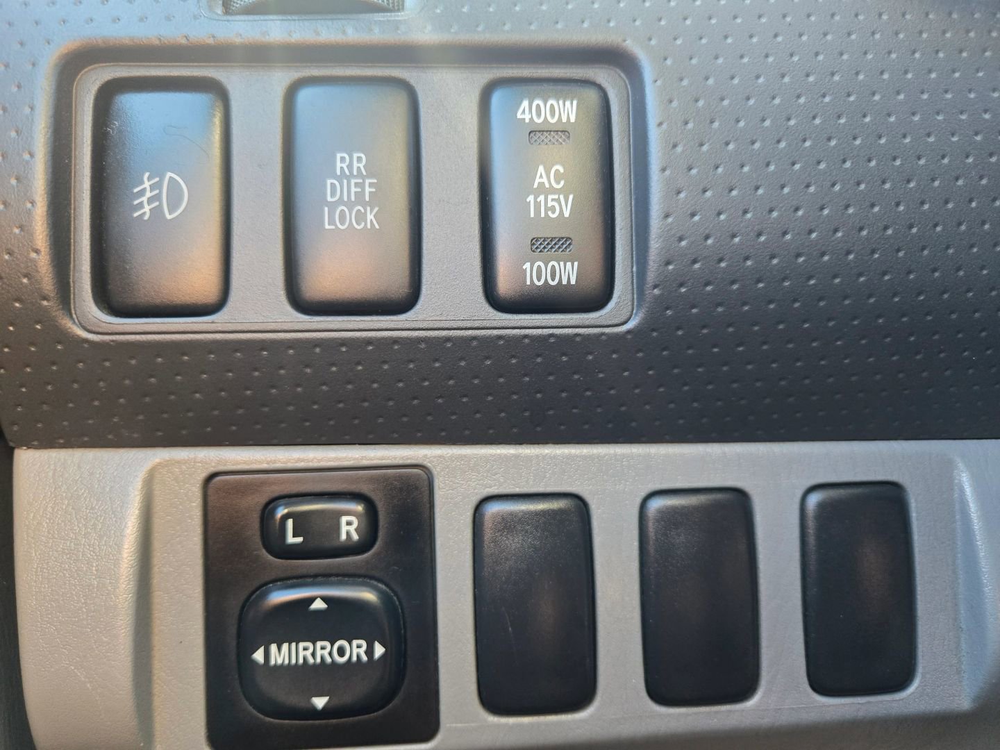 Used 2006 Toyota Tacoma PreRunner RWD image 22