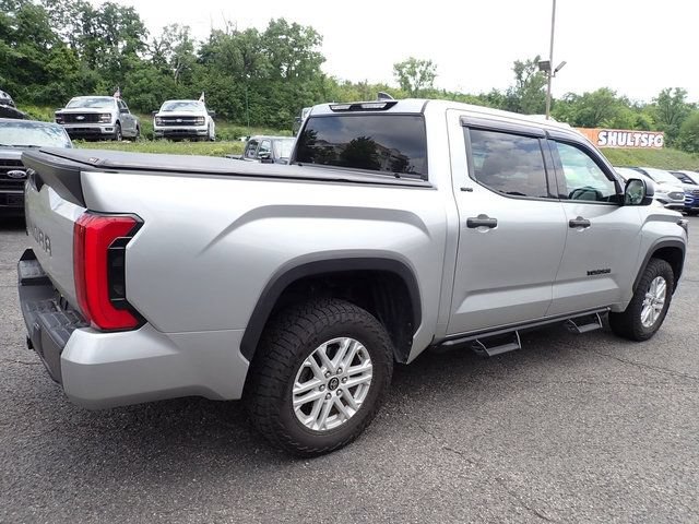Used 2022 Toyota Tundra SR5 AWD/4WD image 6