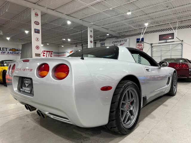 Used 2001 Chevrolet Corvette Z06 RWD image 3