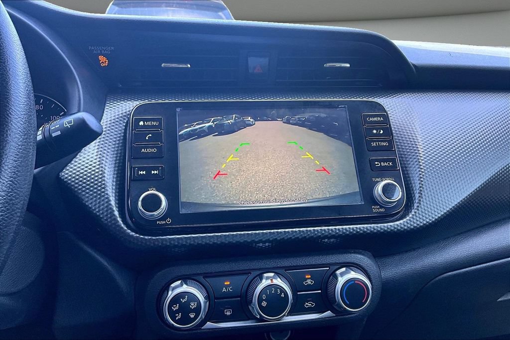 Used 2023 Nissan Kicks SV FWD image 14