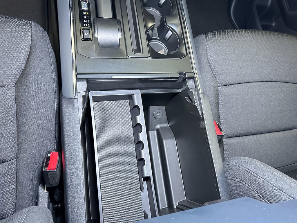 New 2025 Ford F150 XLT w/ Equipment Group 302A MID image 37