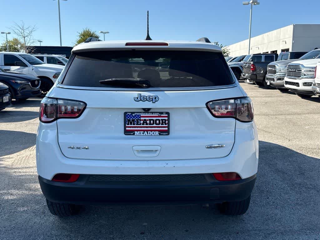 Used 2022 Jeep Compass Latitude AWD/4WD image 4