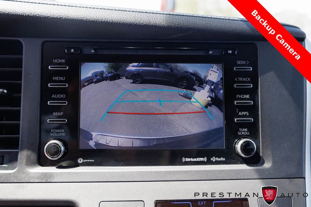 Used 2020 Toyota Sienna SE FWD image 7