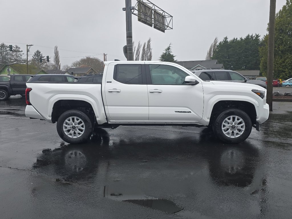 New 2026 Toyota Tacoma SR5 image 7