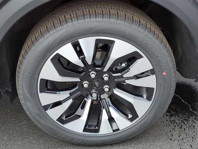 New 2026 Ford Explorer Platinum w/ LUX Leather Package image 5