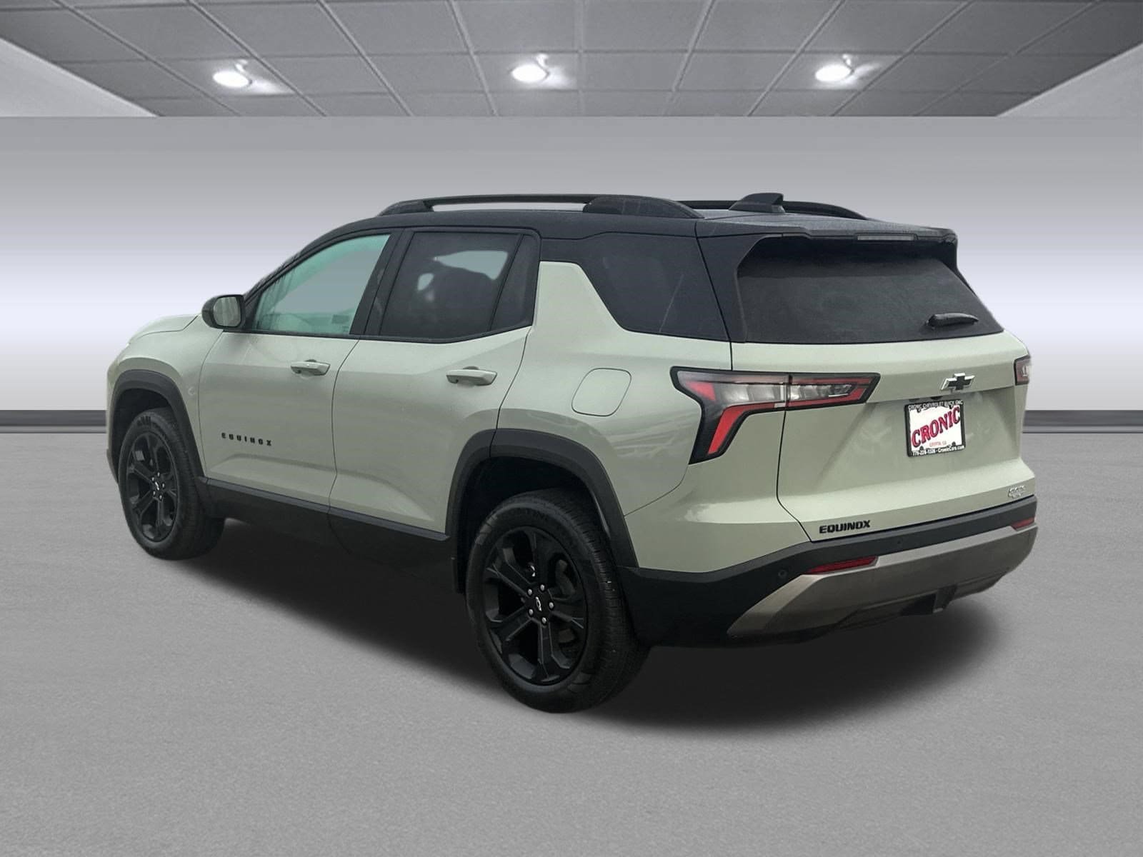 Used 2025 Chevrolet Equinox LT w/ Midnight Edition FWD image 5
