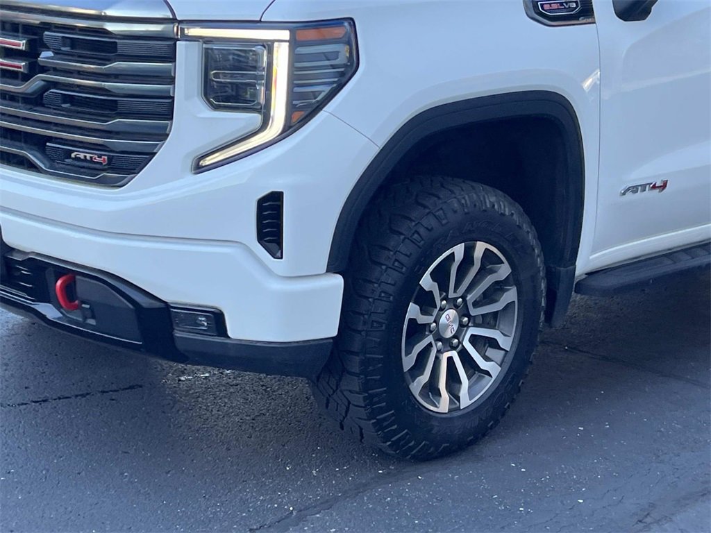 Used 2022 GMC Sierra 1500 AT4 w/ AT4 Preferred Package image 8