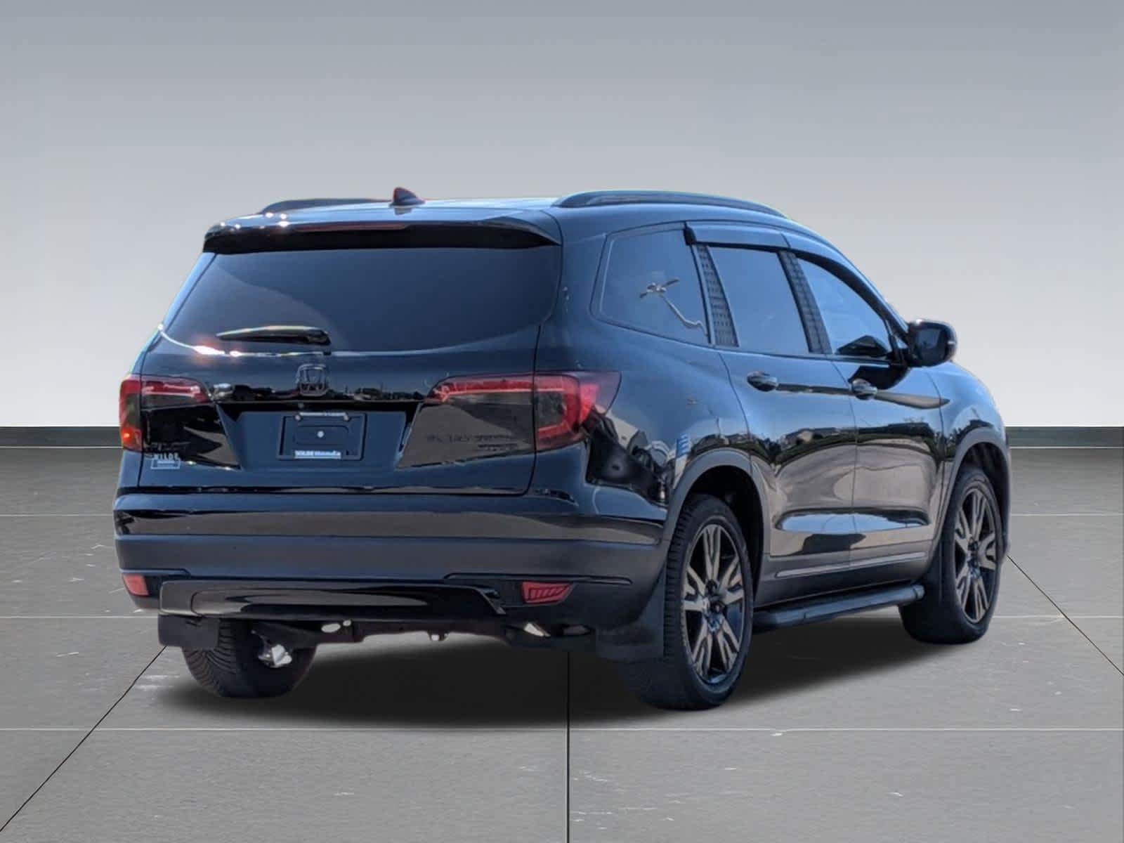 Used 2020 Honda Pilot Black Edition image 5