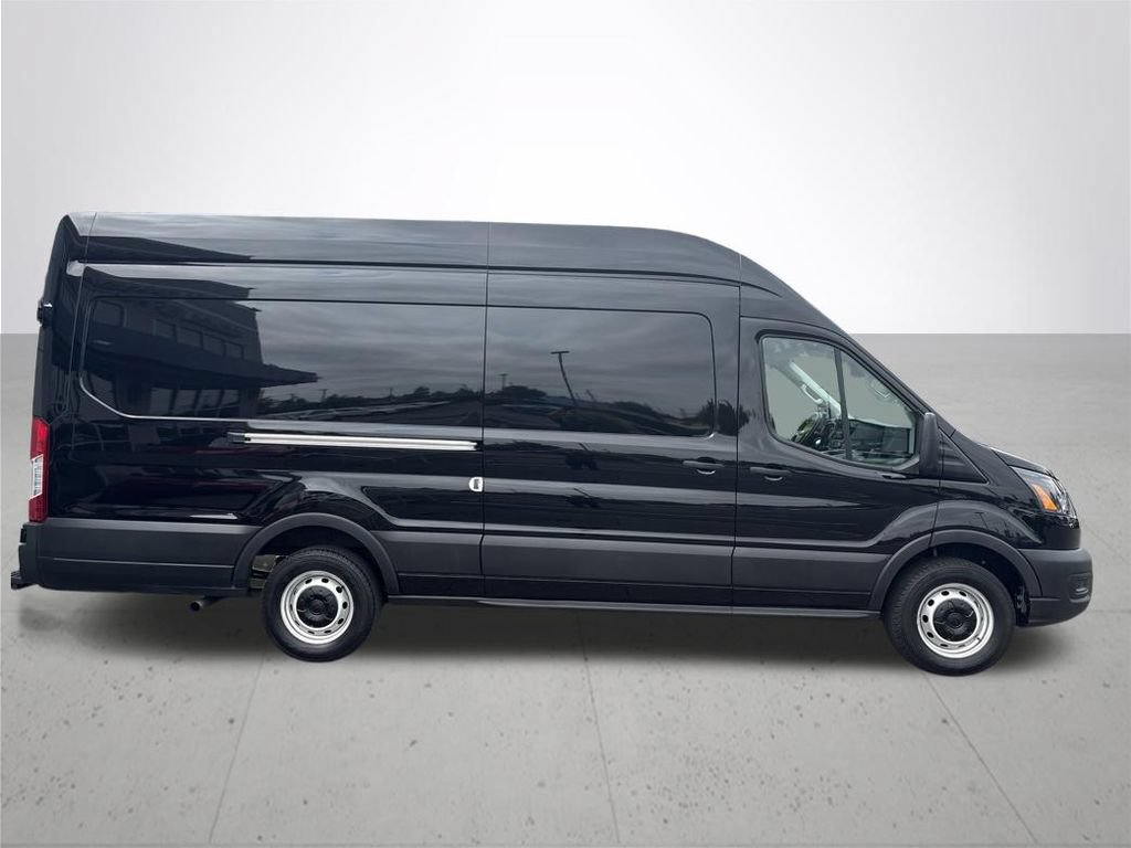 Used 2023 Ford Transit 250 148 High Roof Extended w/ Load Area Protection Package RWD image 5