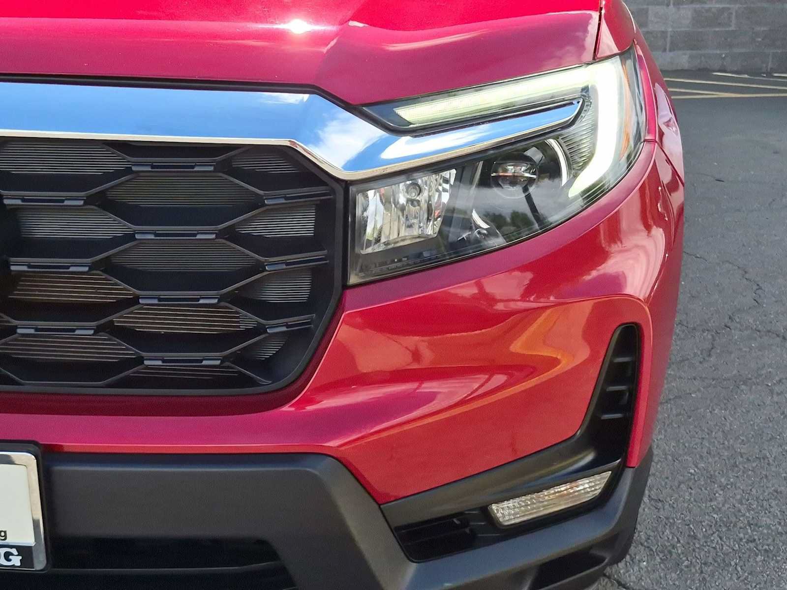 Used 2023 Honda Passport EX-L image 11