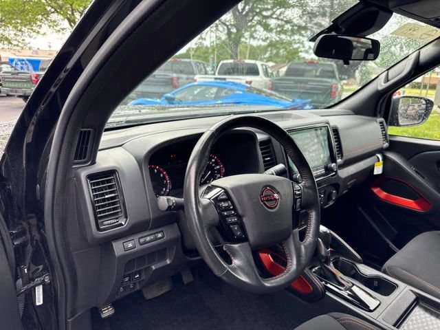 Used 2023 Nissan Frontier PRO-4X w/ Tow Package AWD/4WD image 9