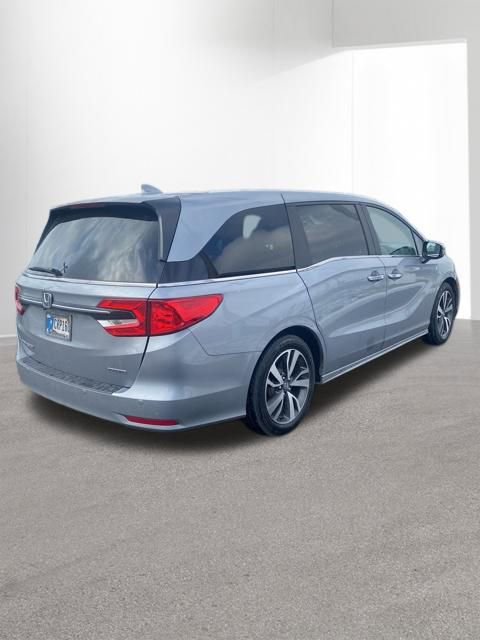 Used 2024 Honda Odyssey Touring image 3