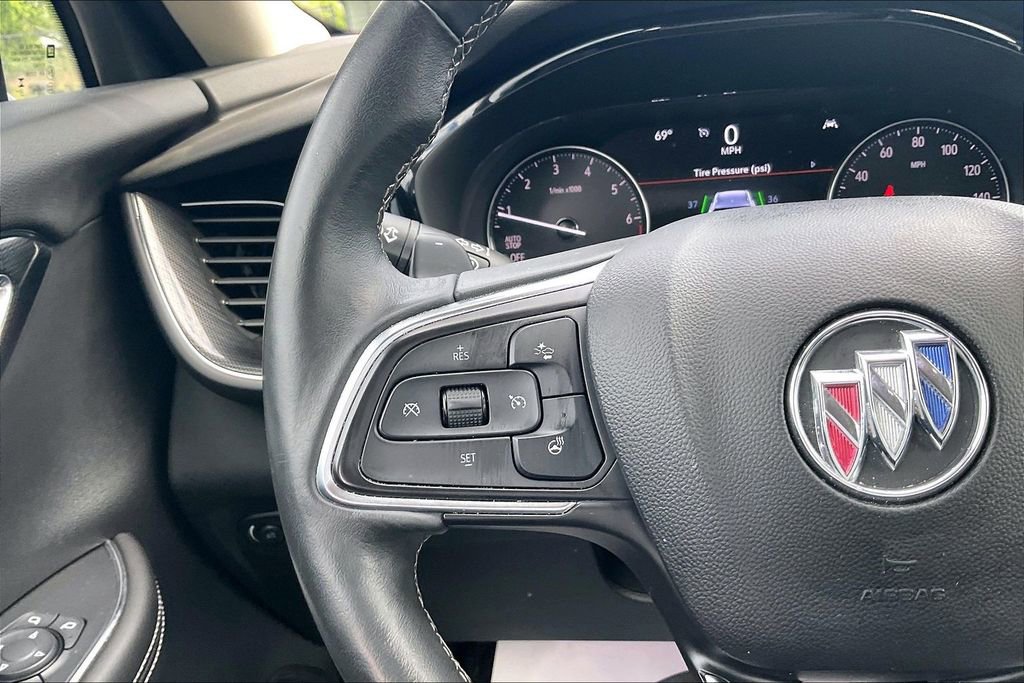 Used 2023 Buick Envision Essence FWD image 11