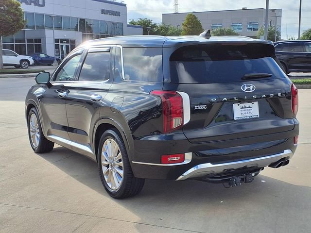 Used 2020 Hyundai Palisade Limited FWD image 2