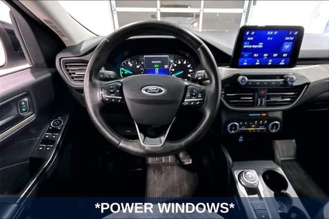 Used 2022 Ford Escape SE w/ SE Sport Appearance Package AWD/4WD image 11