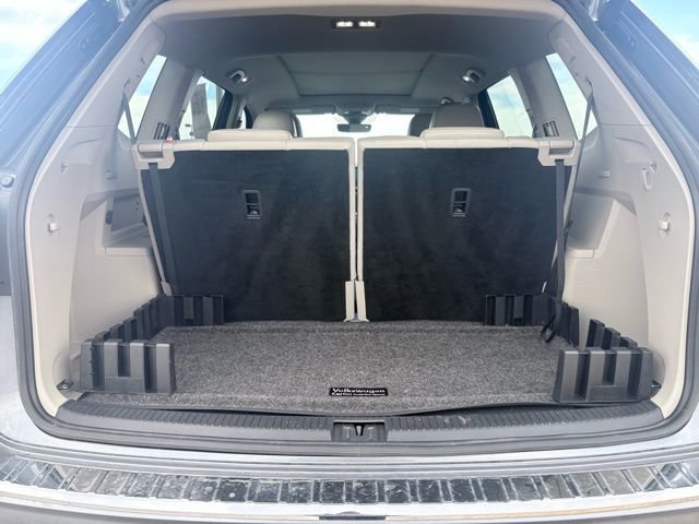 Used 2024 Volkswagen Atlas SEL Premium R-Line image 25