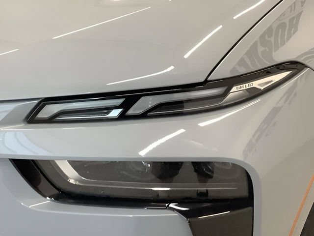 New 2026 BMW X7 M60i AWD/4WD image 10