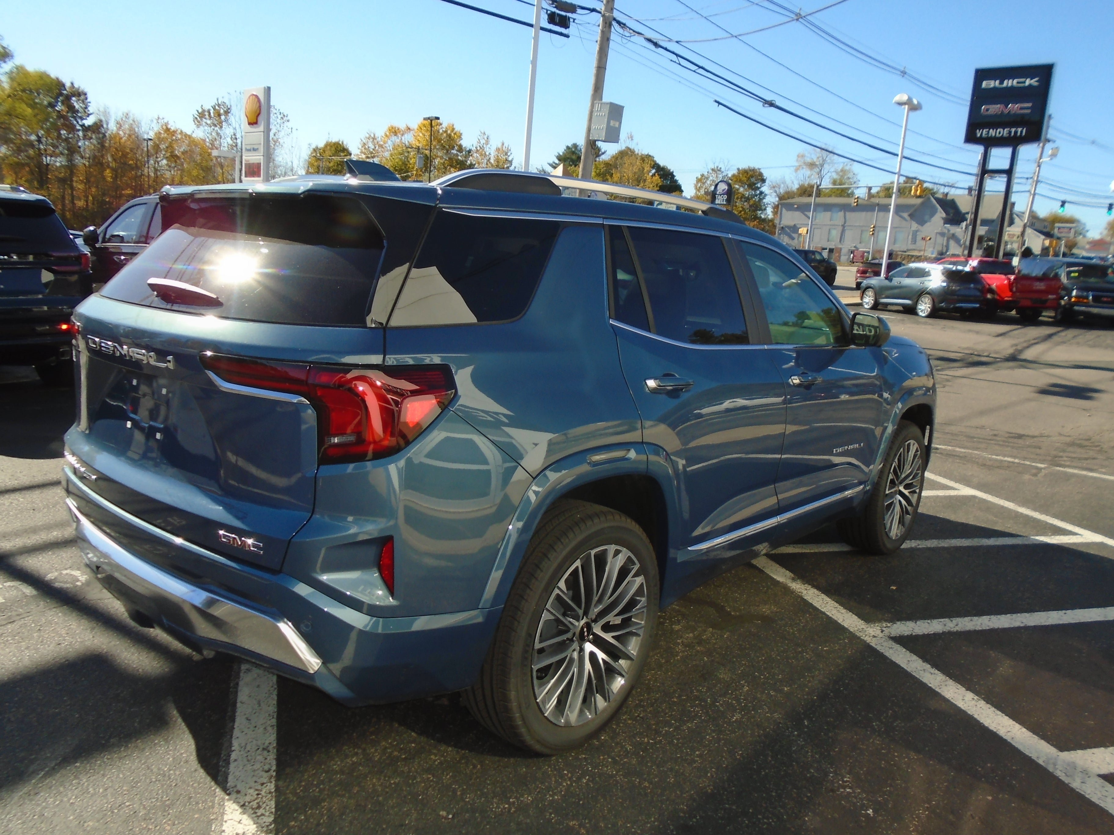 New 2027 GMC Terrain Denali AWD/4WD image 4