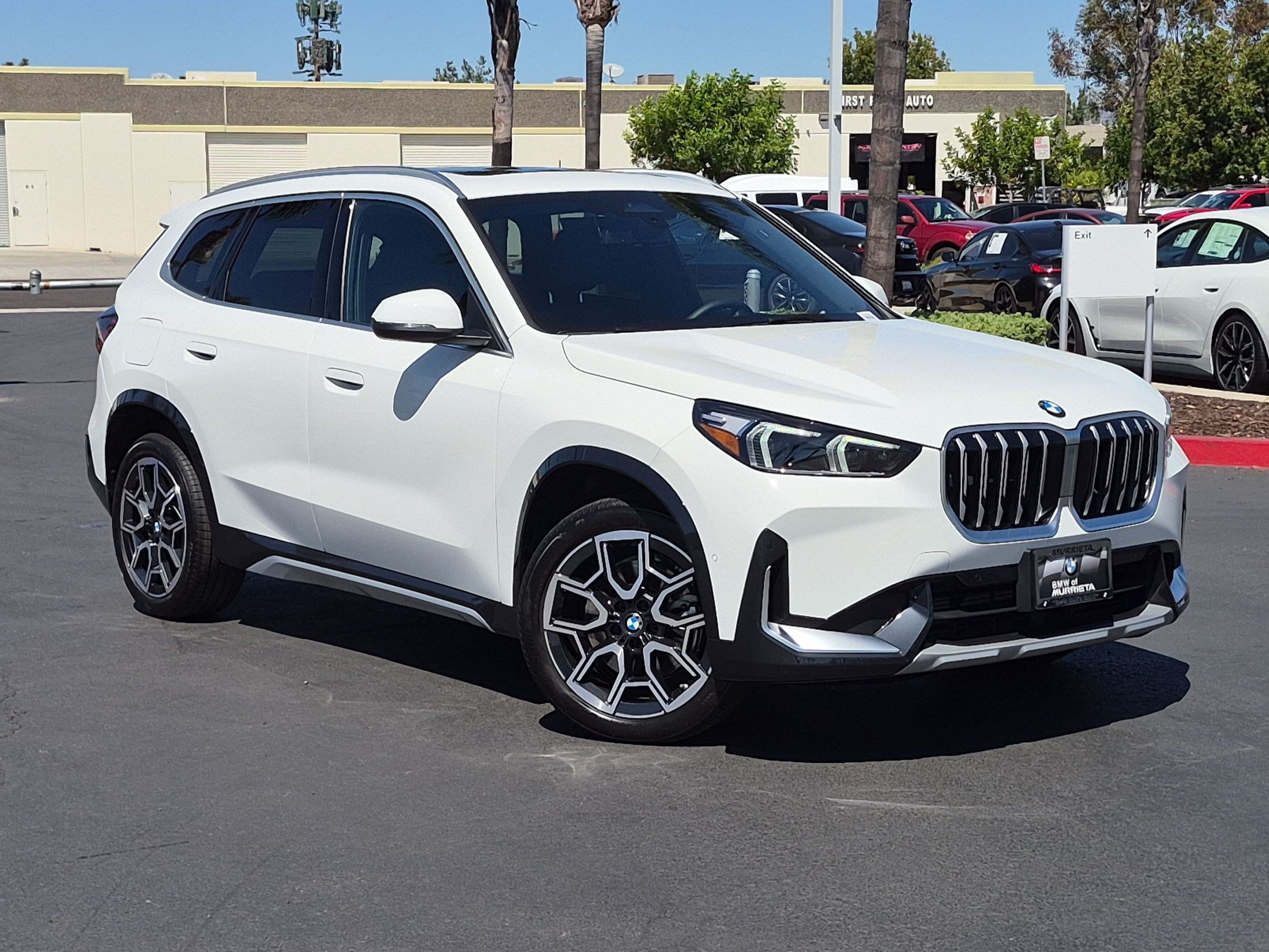 Certified 2026 BMW X1 xDrive28i w/ Convenience Package AWD/4WD image 2