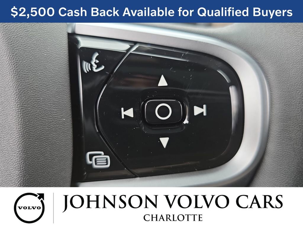 New 2026 Volvo XC90 B6 Ultra w/ Lounge Package image 19