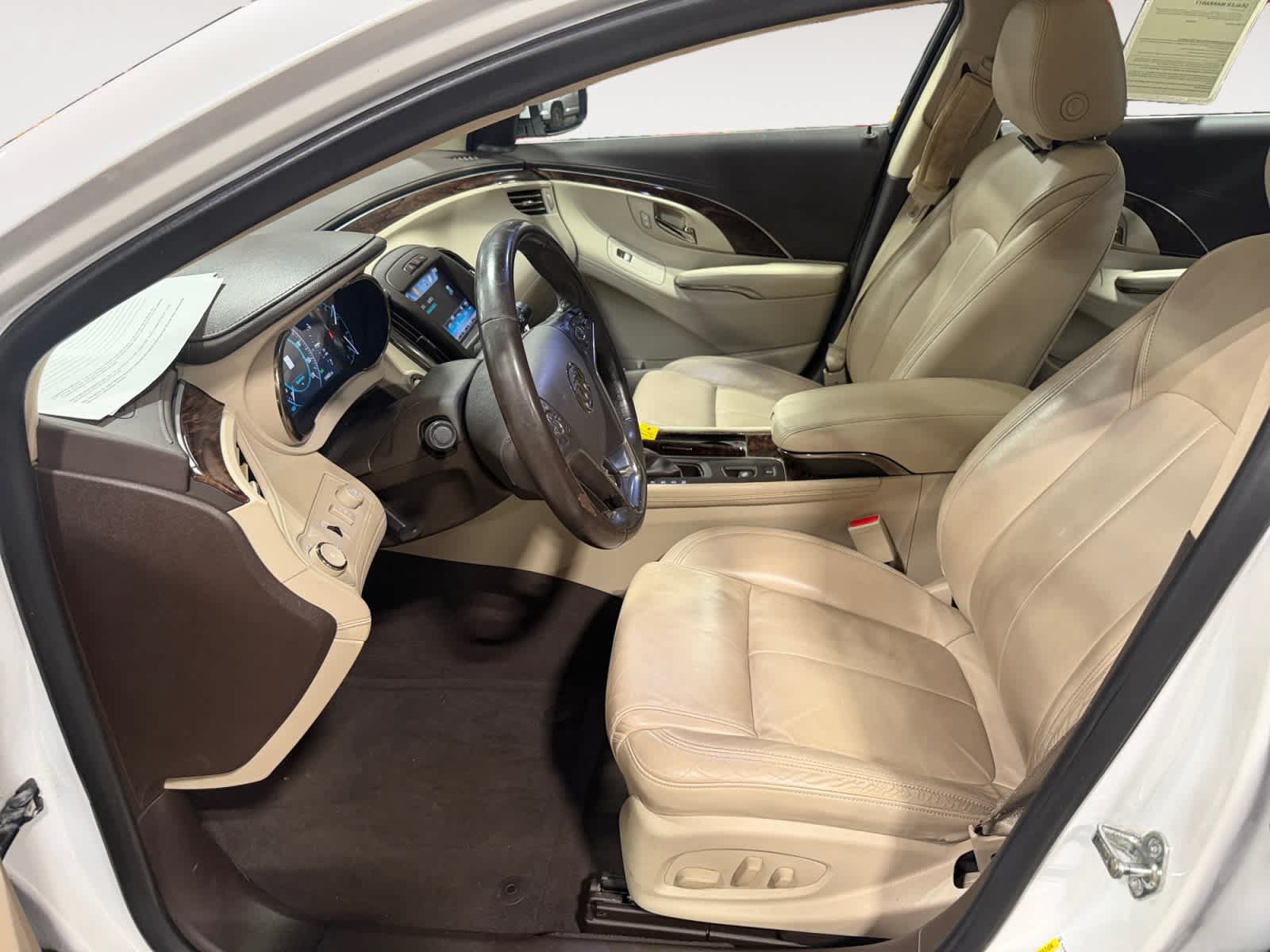 Used 2016 Buick LaCrosse Leather w/ Experience Buick Package FWD image 10