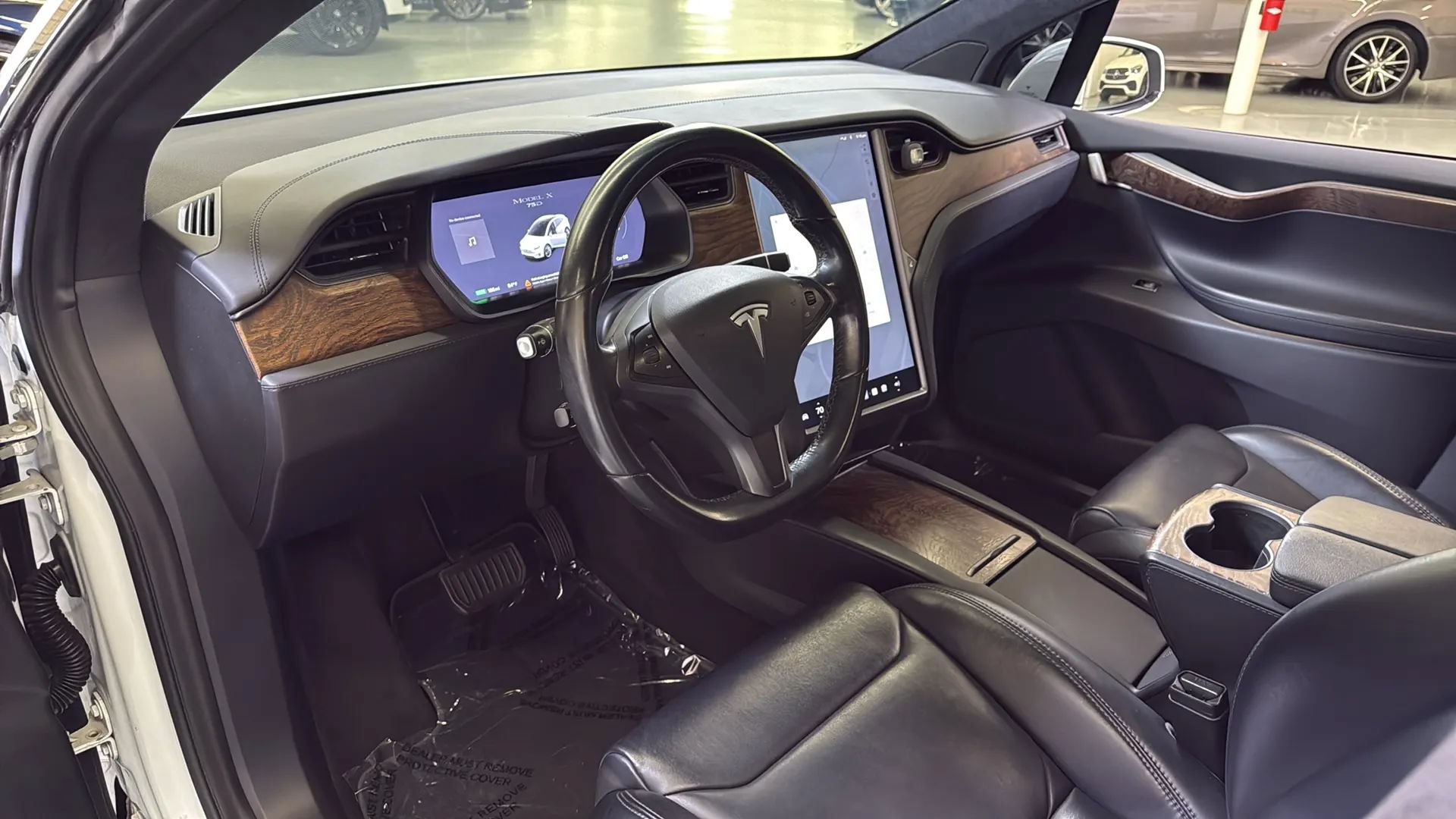Used 2018 Tesla Model X 75D AWD/4WD image 11