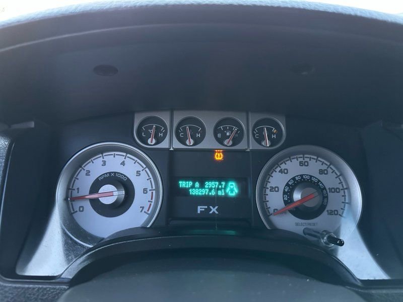 Used 2010 Ford F150 XL image 15