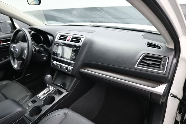 Used 2015 Subaru Legacy 2.5i Limited AWD/4WD image 10