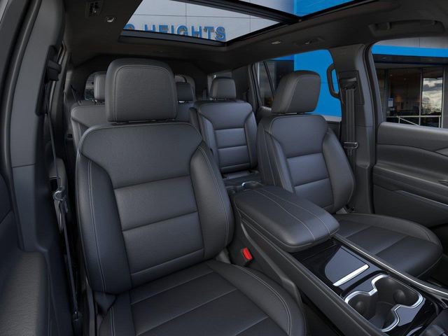 New 2026 Chevrolet Traverse LT w/ Sun and Wheel Package AWD/4WD image 16