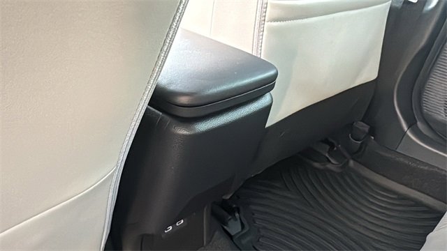 Used 2024 Toyota Prius XLE image 21