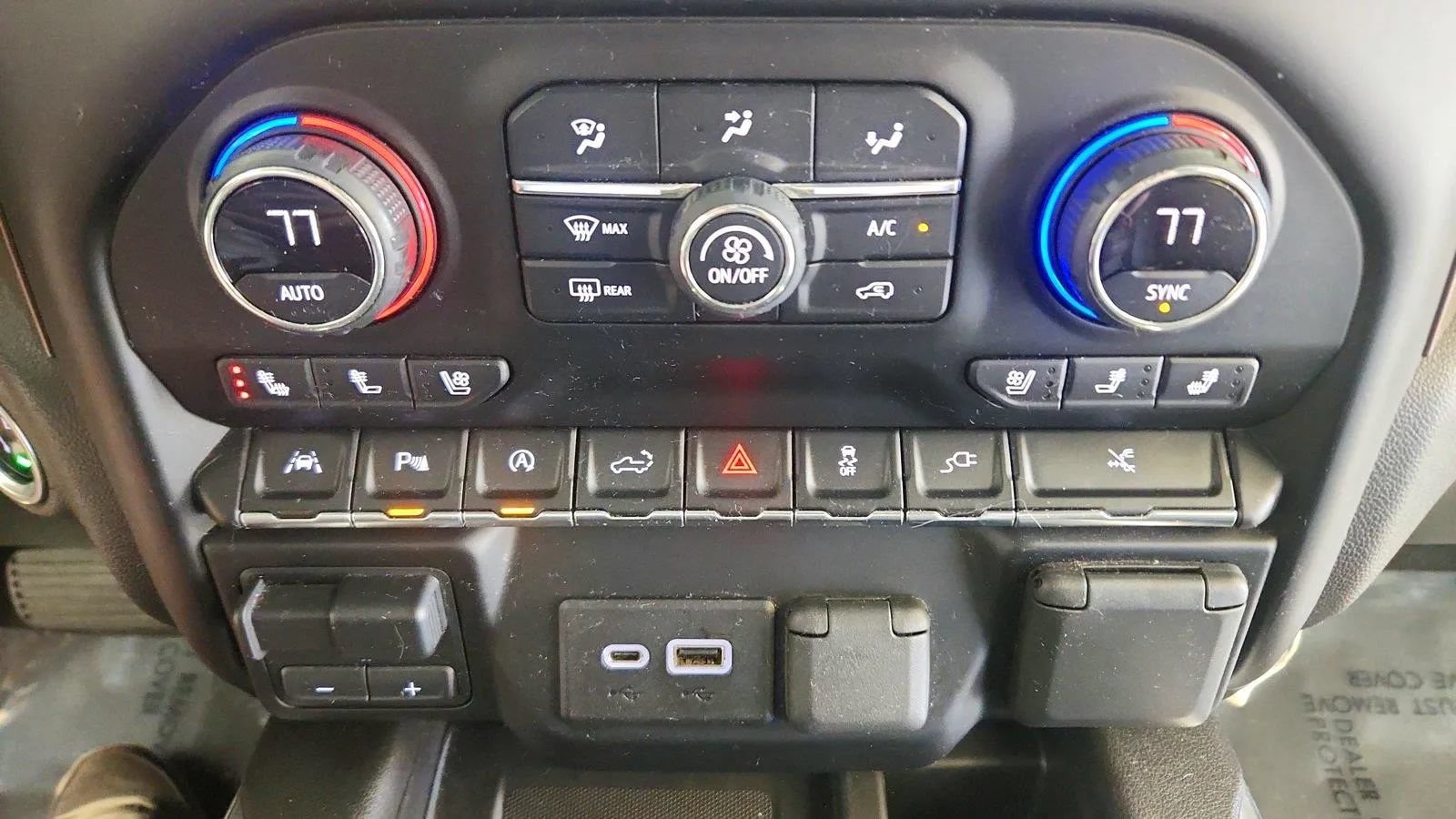 Used 2021 Chevrolet Silverado 1500 High Country w/ Technology Package AWD/4WD image 22