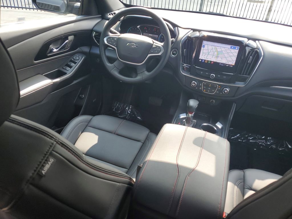 Used 2023 Chevrolet Traverse RS image 12