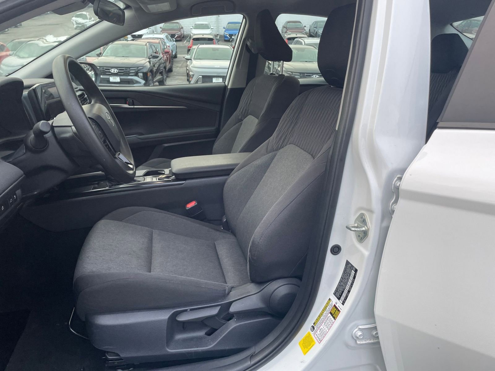 Used 2025 Toyota Camry LE image 25