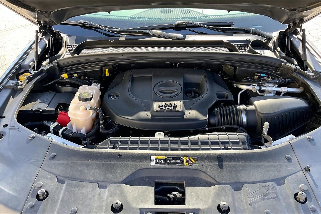 Certified 2021 Jeep Grand Cherokee L Overland w/ Luxury Tech Group IV image 40