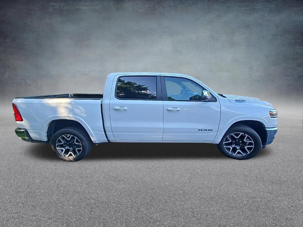Used 2025 RAM 1500 Laramie AWD/4WD image 11