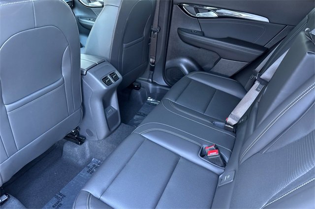 New 2025 Buick Envision Preferred image 9