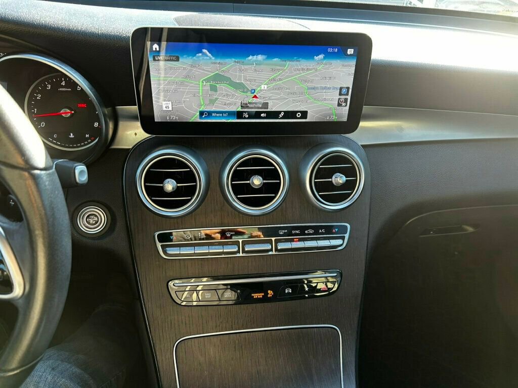 Used 2022 Mercedes-Benz GLC 300 4MATIC image 28