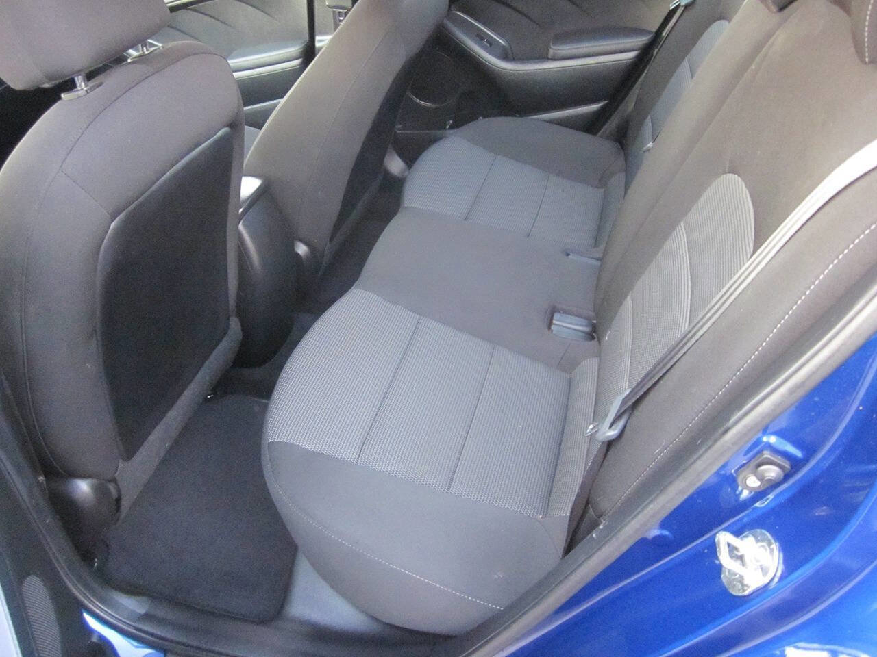 Used 2018 Kia Forte LX image 12