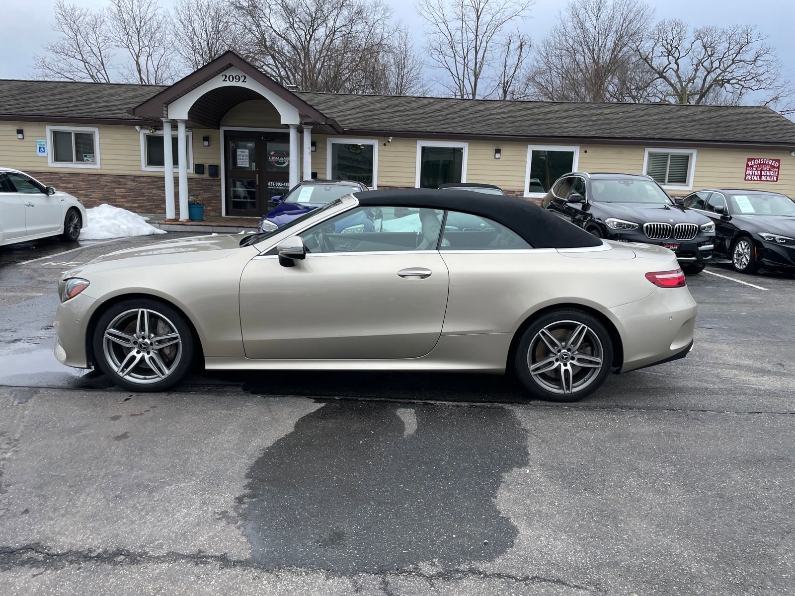 Used 2018 Mercedes-Benz E 400 4MATIC Cabriolet image 2