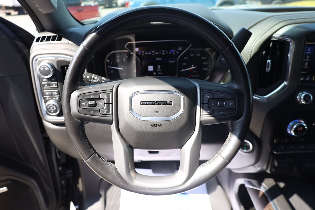 Used 2021 GMC Sierra 3500 Denali w/ Denali Ultimate Package AWD/4WD image 13