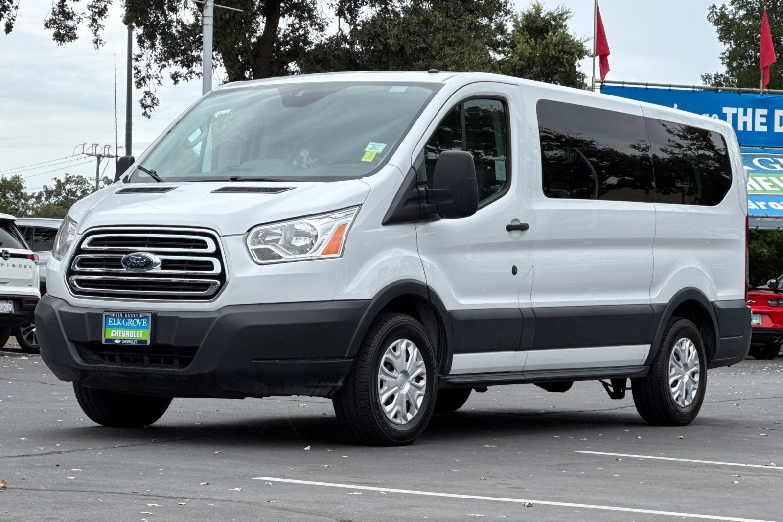 Used 2019 Ford Transit 150 XLT RWD image 7