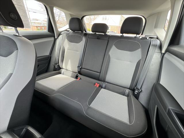 Certified 2023 Volkswagen Taos S image 21