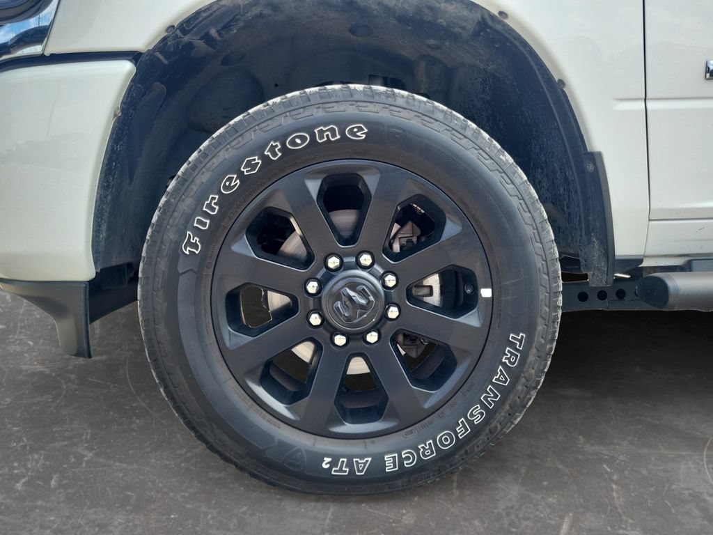 Used 2025 RAM 2500 Laramie AWD/4WD image 9