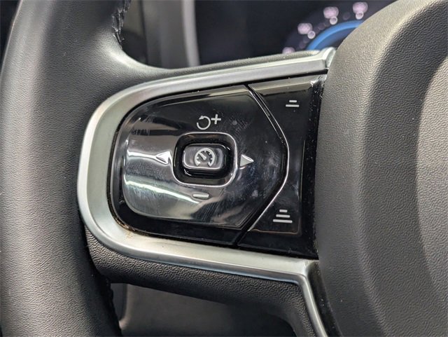 Used 2023 Volvo XC60 B5 Ultimate w/ Climate Package image 19