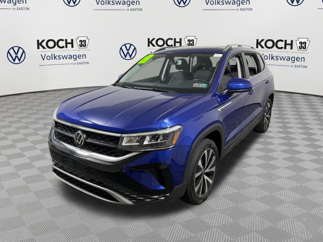 Used 2022 Volkswagen Taos SE image 3